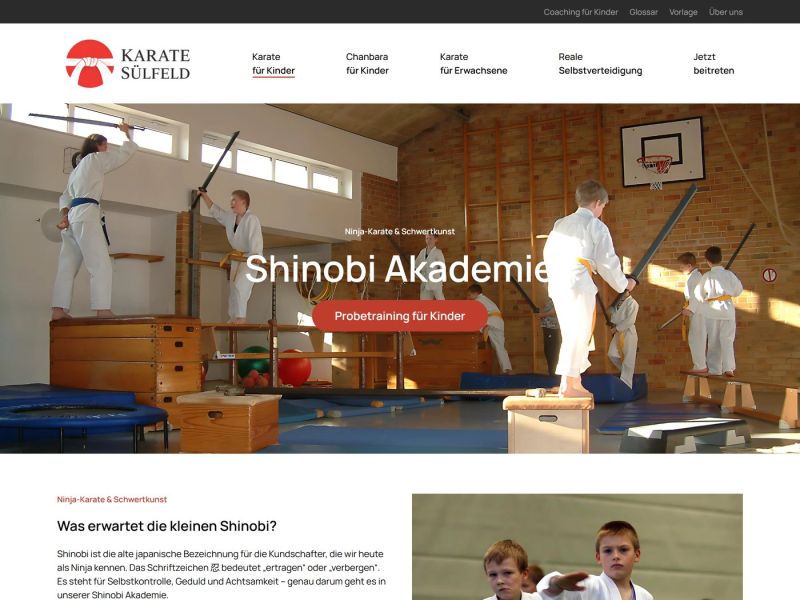 Seite „Shinobi Akademie“: Ninja-Karate mit Selbstverteidigung und Schwertkampf